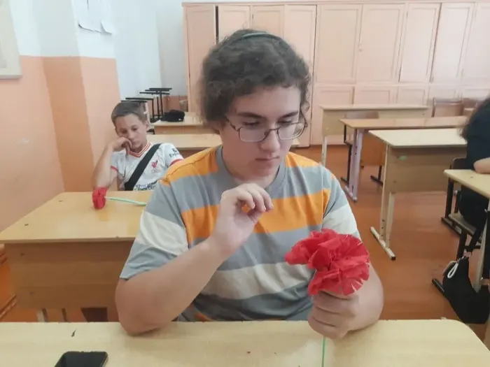 i (3)